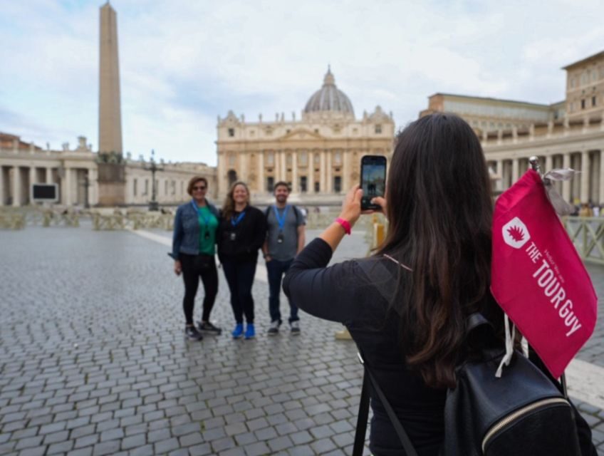 Rome: Full-Day Colosseum, Vatican Museums & City Center Tour - Piazza Navona and Pantheon: Short Stops with Big Payoff