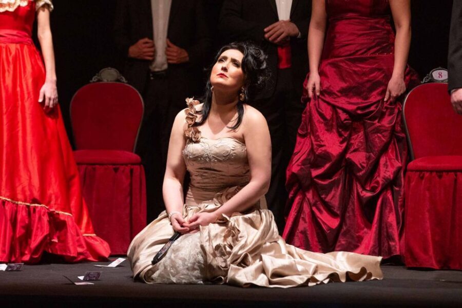 Rome: Giuseppe Verdi's "La Traviata" Live Performance - Timing and structure: a 2-hour, three-act opera night