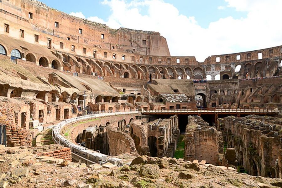 Rome: Guided Tour of Colosseum, Roman Forum & Palatine Hill - Colosseum basics your guide will translate into something you can picture