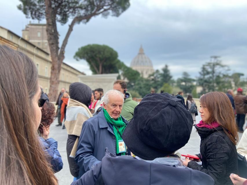 Rome: Guided Tour of St. Peter’s Basilica & Panoramic Dome - What you’ll love most: the dome and the big icons