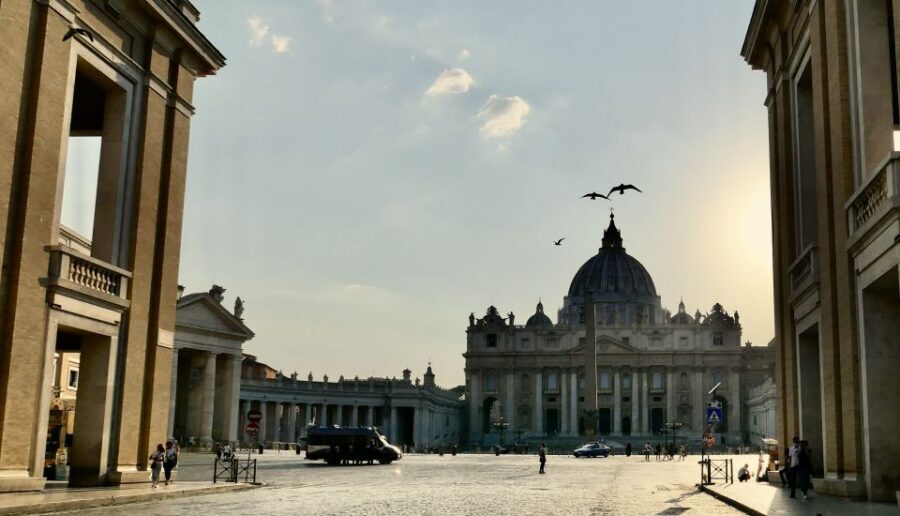 Rome: Guided Tour of St. Peter's Basilica with Dome Climb - Up to 136 meters: views you can name
