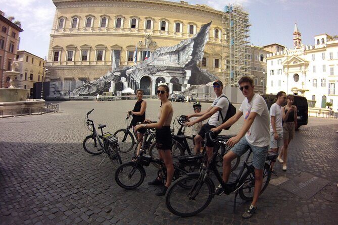 Rome Highlights by E-Bicycle Small group - Getting started at Landimension Travel (and what the first 15 minutes feel like)