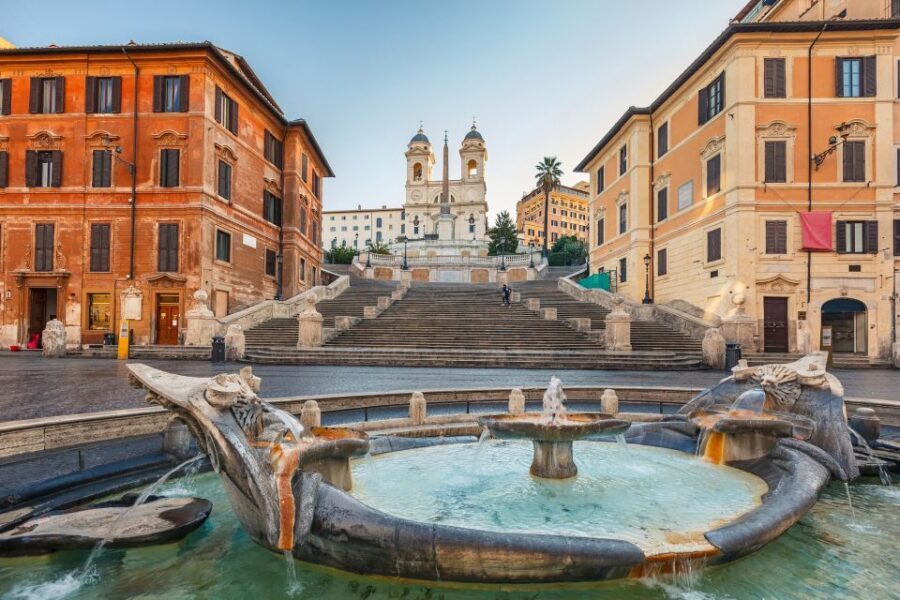 Rome: Pantheon, Trevi Fountain & Roman Squares Guided Tour - Pantheon Skip-the-Line: The Dome That Controls the Room