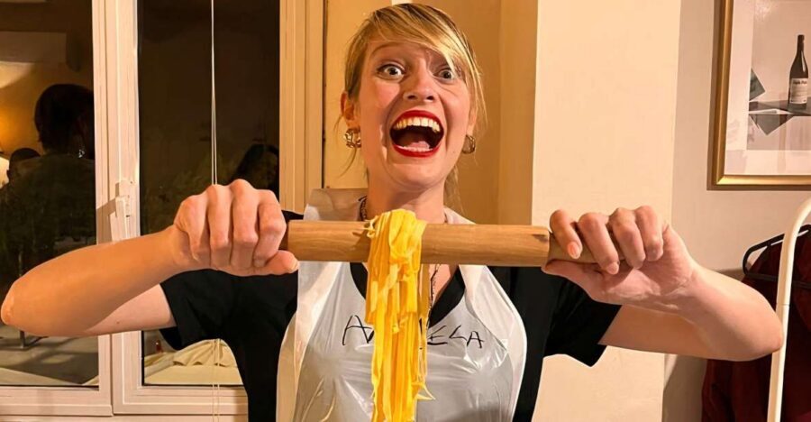 Rome: Pasta Making Class with Wine, Limoncello, and Dessert - Palazzo Grazioli, Pantheon Area: The Setting Makes the Class Easier