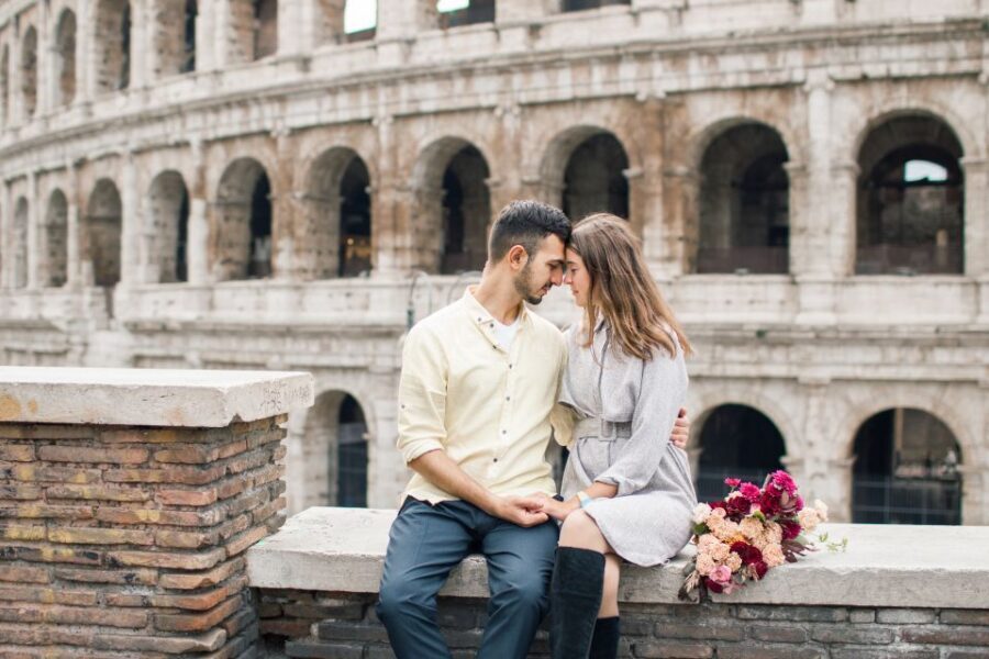 Rome: Personalized Photoshoot outside the Colosseum - Crowd Control, Timing, and Getting Cleaner Shots