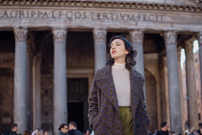 Rome: Photo Shoot in Rome with Professional Photographer - Trevi Fountain timing: why your session may shift after 9 am