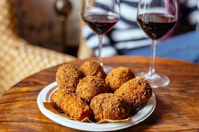 Rome Private Food Tour with 6 or 10 Tastings - Guides make the difference: from route magic to communication problems