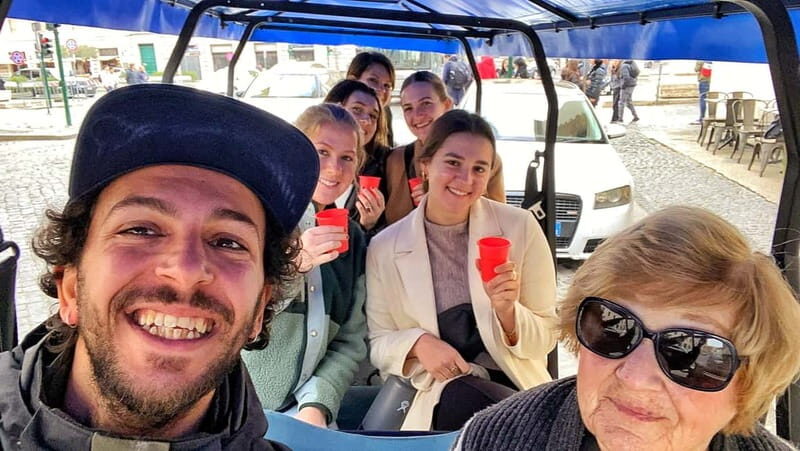 Rome: Private Guided Golf Cart Tour with Gelato or Wine - Colosseum to Trevi Fountain: the classic route, without the chaos