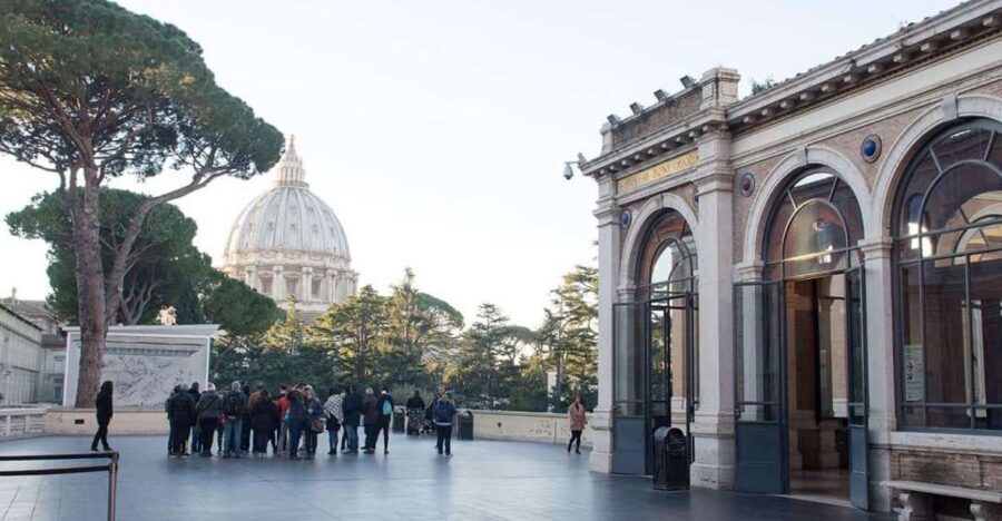 Rome: Skip the line Vatican Museums & Sistine Chapel Tour - Start point, drop-off, and how the time will feel