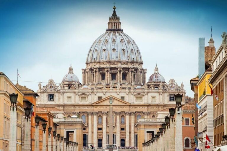 Rome: St. Peter's Basilica, Dome, and Vatican Grottoes Tour - Entering St. Peter’s Basilica: Marble, Gold, and First-Moment Scale
