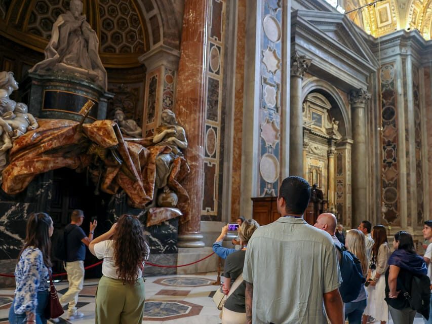 Rome: St. Peter's Basilica, La Pietà, Papal Tombs and Dome - Key highlights worth your time