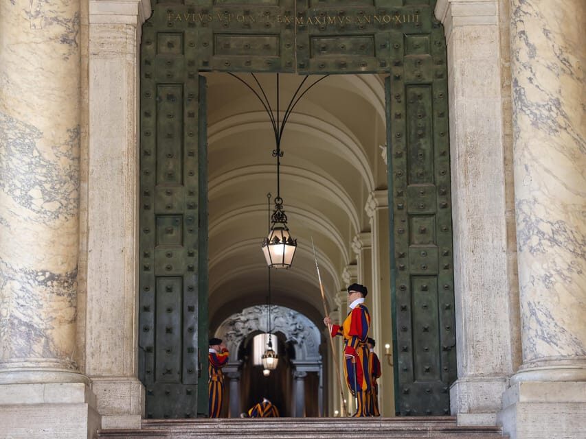 Rome: St. Peter's Basilica, La Pietà, Papal Tombs and Dome - St. Peter’s Square: the big warm-up you can’t skip