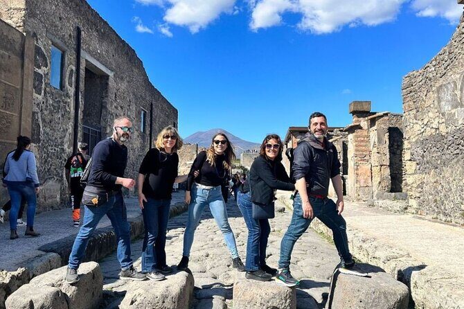 Rome to Pompeii Guided Tour with Wine & Lunch by High Speed Train - High-Speed Train Day Trip: Why Rome to Pompeii Works