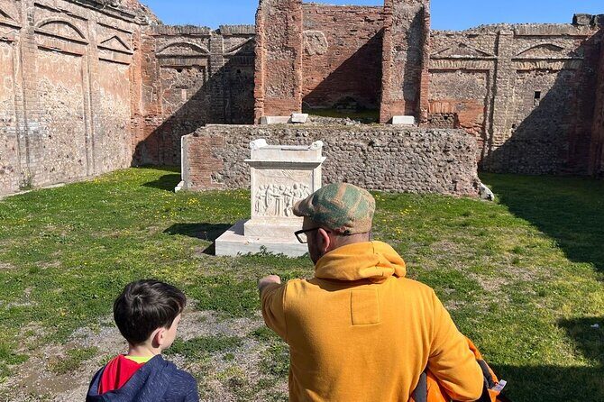 Rome to Pompeii Guided Tour with Wine & Lunch by High Speed Train - Winery on Vesuvius Slopes: Wine Tasting and Lunch Reality Check
