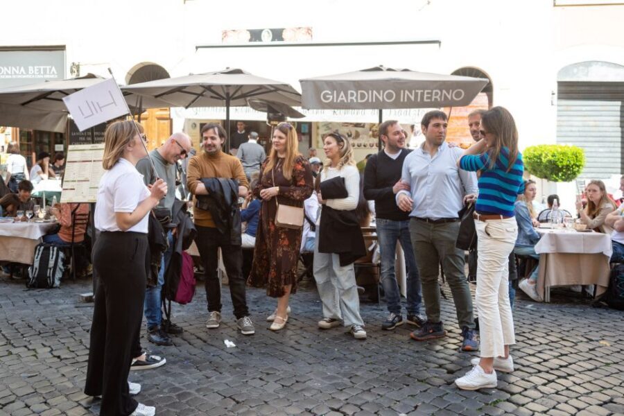 Rome: Trastevere & Campo de Fiori Street Food Walking Tour - The secret stop: when the walk gets fun (and a little unpredictable)