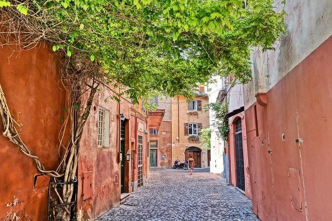 Rome: Trastevere Food tour with Free-Flowing Fine Wine - Crostini, truffle touches, and the cheese tasting ladder
