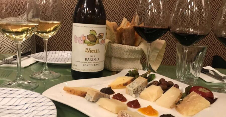 Rome: Trastevere Guided Food and Wine Tour with 20+ Tastings - Key highlights at a glance