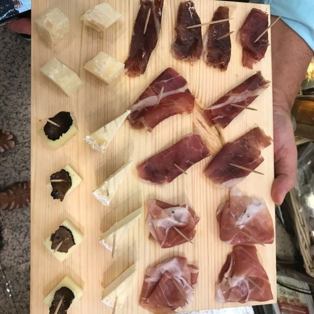 Rome: Trastevere Guided Food and Wine Tour with 20+ Tastings - The salumeria moment: 30-year balsamic, aged cheese, DOCG Chianti