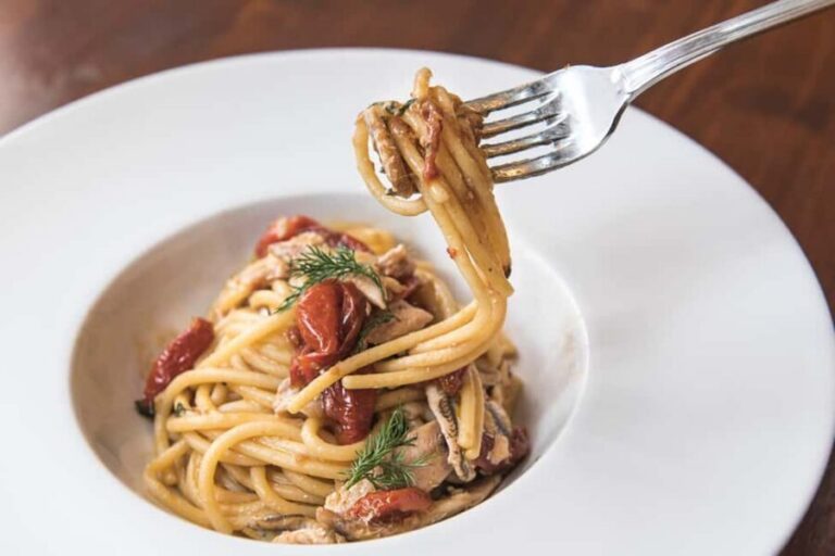 Rome: Trastevere Guided Food and Wine Tour with 20+ Tastings - 20+ tastings in four hours: the pace and the payoff