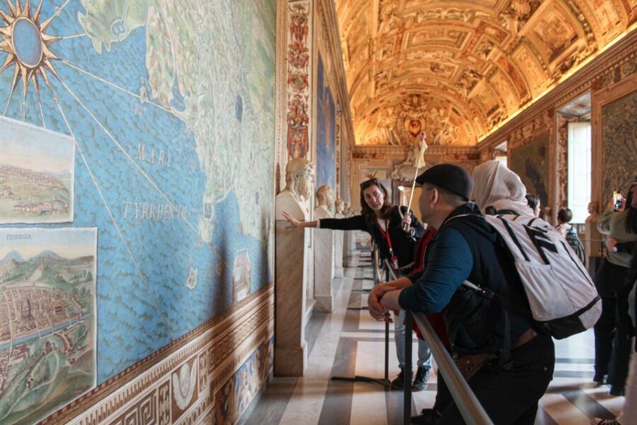 Rome: Vatican Museums, Sistine Chapel and St. Peter's Tour - What to wear and bring so you don’t get stuck