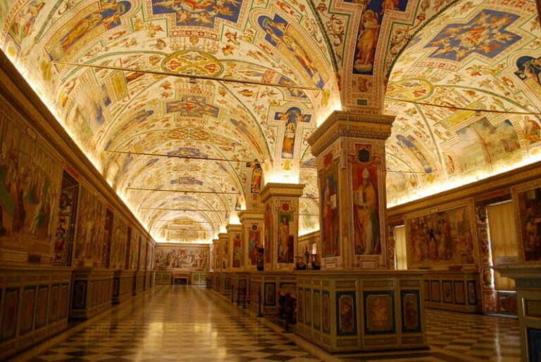 Rome: Vatican Museums & Sistine Chapel Skip-the-Line Tour - Why a guided Vatican Museums route beats “winging it”