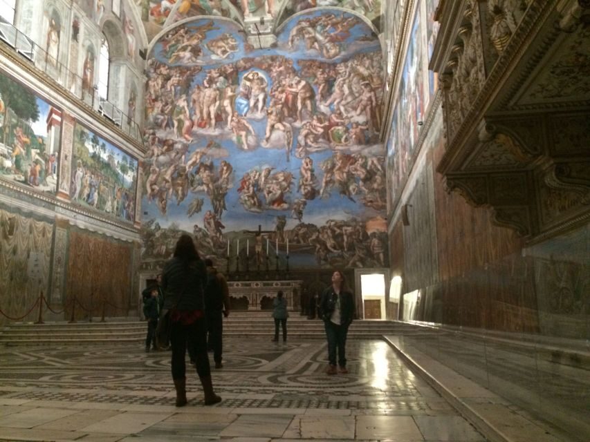 Rome: Vatican Museums & St. Peter's Basilica with Dome Climb - What to wear and bring for smooth Vatican entry