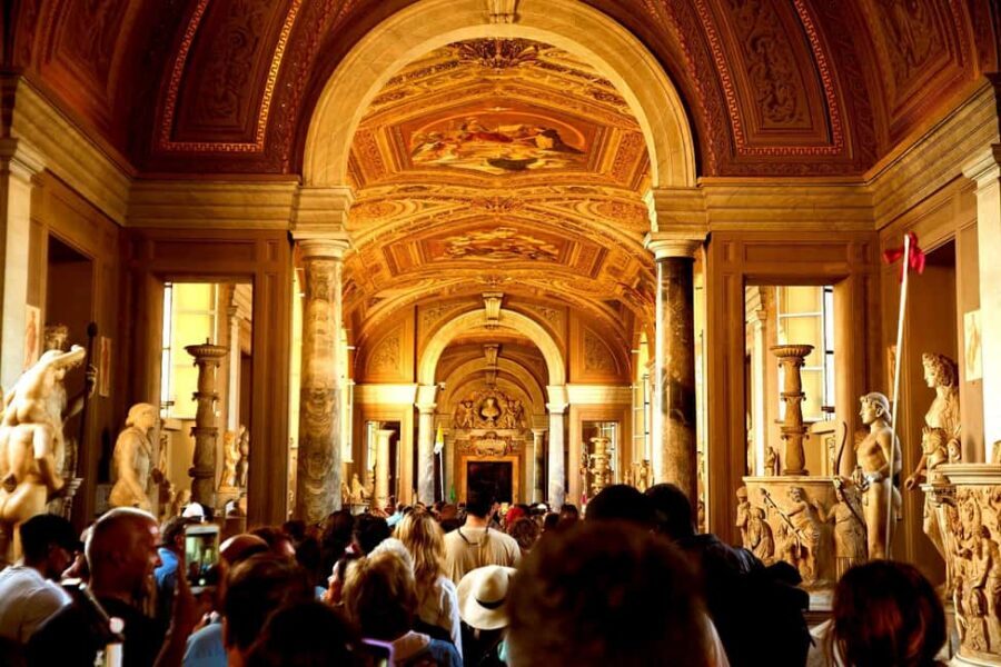 Rome: Vatican & Sistine Chapel Tour + Optional Colosseum - Where you meet the guide on Viale Vaticano 100
