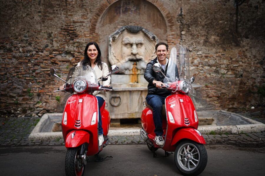 Rome Vespa Tour with Professional Photoshoot - The Photographer Factor: Direction, Poses, and Timing