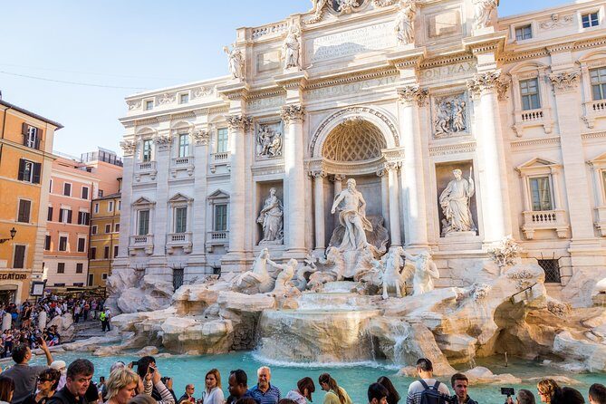 Rome Walking Tour with Piazza Navona, Trevi Fountain and Pantheon - Piazza Navona to Piazza di Spagna: the route that saves your sanity