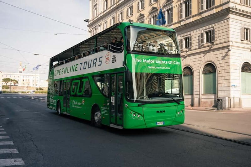 Rome:Hop-On Hop-Off Panoramic Open Bus Ticket 3 Circuits x 1 - Circus Maximus and Piazza Venezia: big scale views