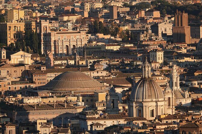 Rome's Iconic Temple: Pantheon Audio Guided Tour with Fast Access - Domed cella and oculus: the two spots that turn into big meaning