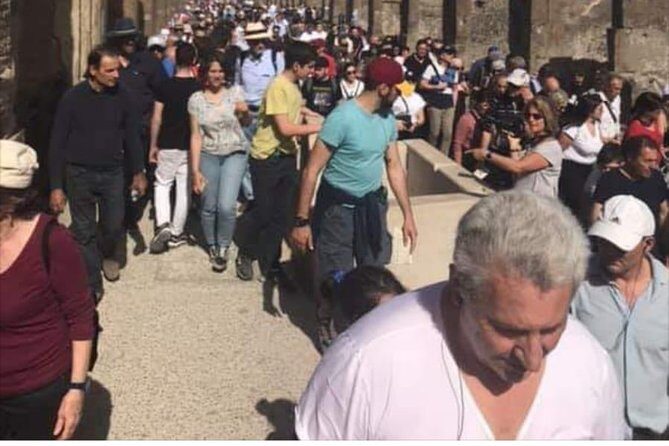 Sharing Tour of Pompeii - Where to meet at Pompei Scavi Villa Dei Misteri