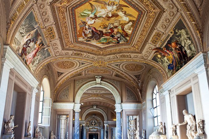 Skip The Line ticket to the Vatican Museums & the Sistine Chapel - Sistine Chapel Finale: Dress Code and Making Those 20 Minutes Count