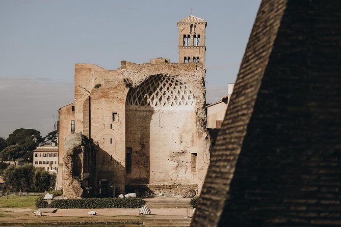 Small-Group Colosseum Tour with Roman Forum & Palatine Hill - The walking plan: how to survive the heat, stairs, and photo stops