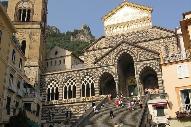 Sorrento, Positano & Amalfi Day Tour from Naples - Positano: panoramic views, short time on the coast, and why it may switch