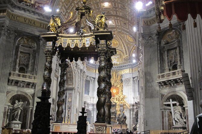 St Peter's Basilica Express Guided Tour, includes Dome Climb - St Peter’s at 7:45am: why this timing matters