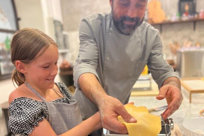 Super Fun Pasta & Gelato Class by Vatican with Wine + Oil Tasting - The 2.5-Hour Game Plan: Bruschetta, Sauce, and Handmade Pasta