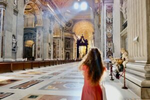 Tour of St Peter's Basilica with Dome Climb and Grottoes - Vatican Grottoes: the underground shift from wow to wow