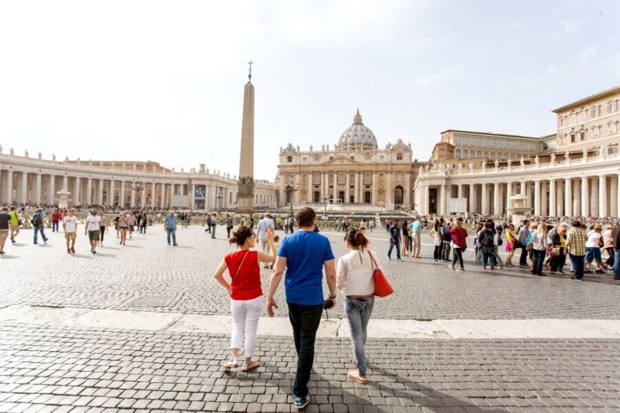 Vatican City: Skip-the-Line Vatican Museums & Sistine Chapel - Raphael Rooms: the part that makes the art click