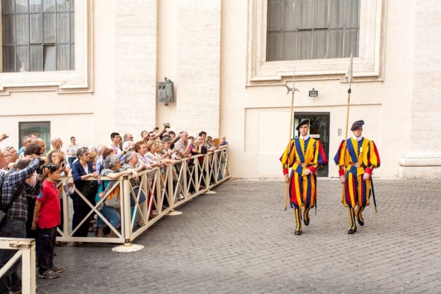 Vatican City: Skip-the-Line Vatican Museums & Sistine Chapel - Price and value: is $119 per person worth it?