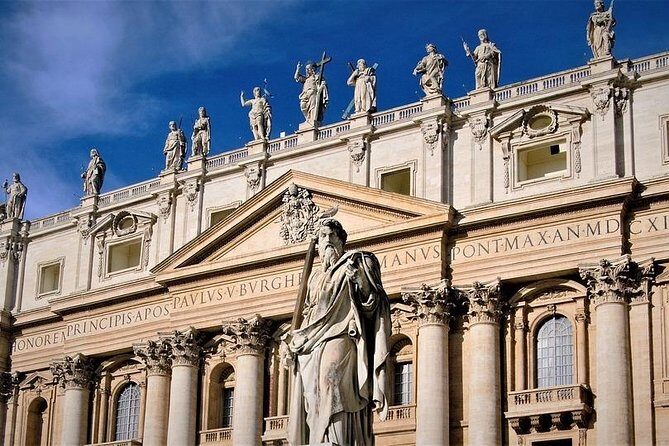 Vatican Museum, Sistine Chapel and St Peter's Guided Tour - Practical logistics in Vatican City: security, dress code, and closures