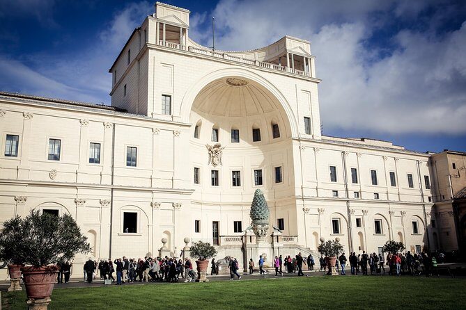 Vatican Museums and Sistine Chapel Fast-Track Tour - Cortile della Pigna and Museo Pio Clementino: seeing the museum’s spine