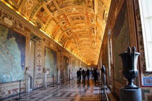 Vatican Museums, Sistine Chapel and Basilica Guided Group Tour - Sistine Chapel rules: why explanations happen outside