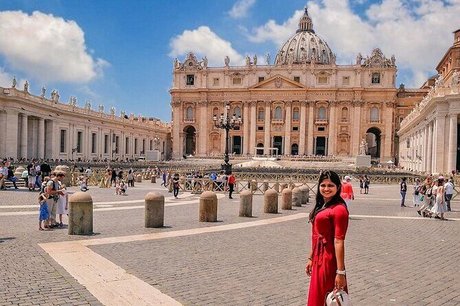 Vatican: Museums & Sistine Chapel Entrance Ticket - Vatican Museums route highlights: from ancient halls to Renaissance rooms