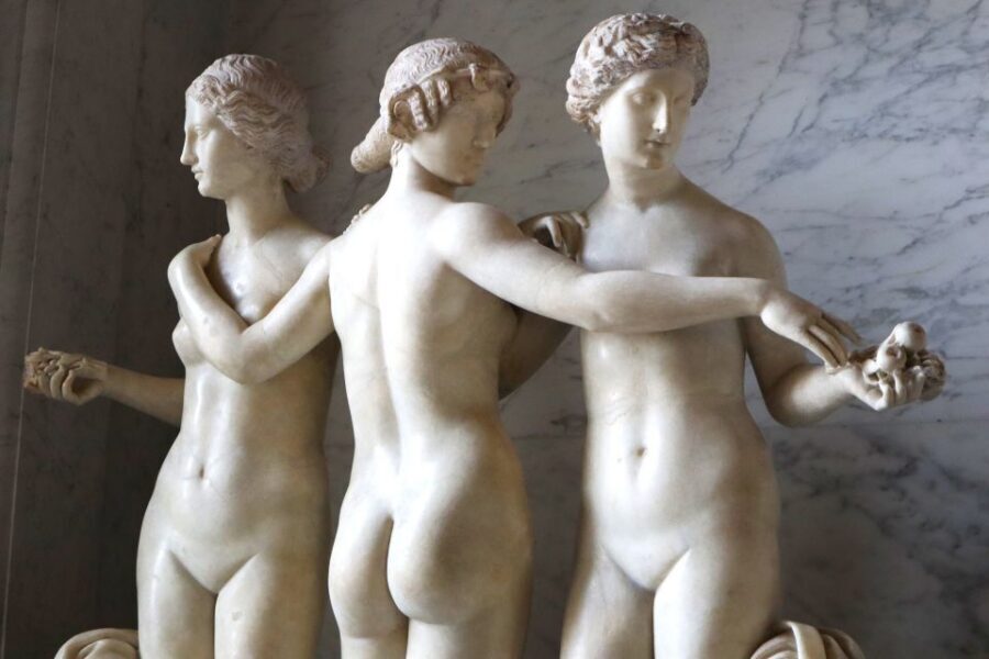 Vatican Museums & Sistine Chapel Guided Tour - Sistine Chapel: how to get the most when speaking is limited