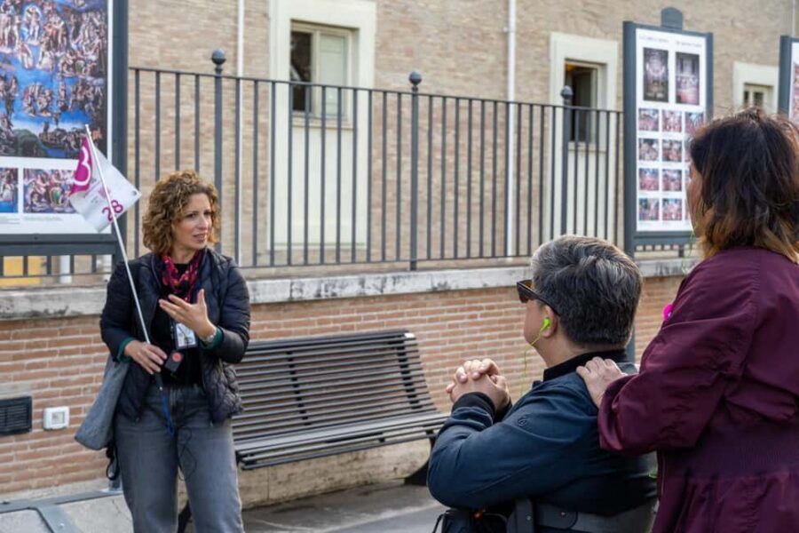 Vatican Museums & Sistine Chapel Skip-the-Ticket-Line Tour - Cortile del Belvedere and the Gallery of Maps: the “warm-up” that pays off