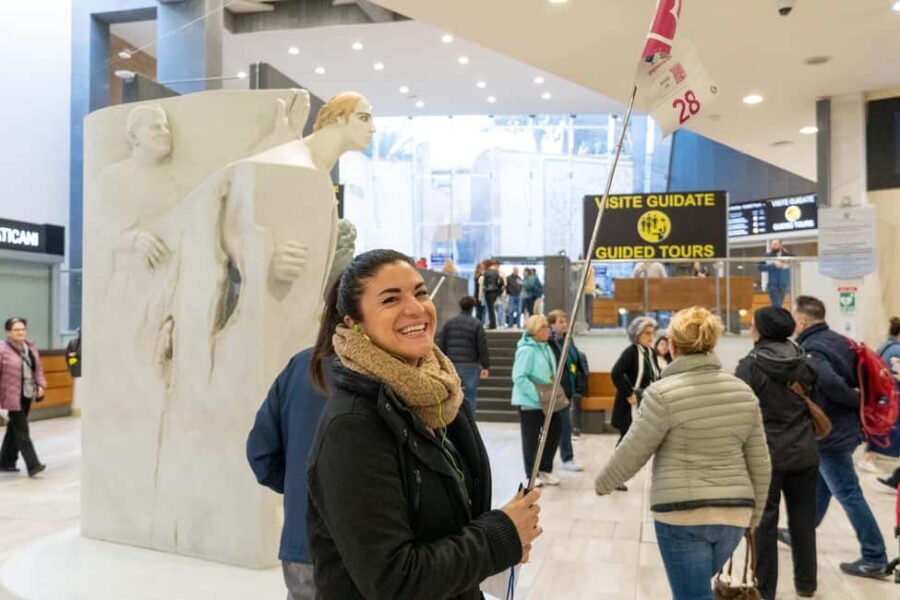 Vatican Museums & Sistine Chapel Skip-the-Ticket-Line Tour - Ending at Basilica di San Pietro: using the momentum well