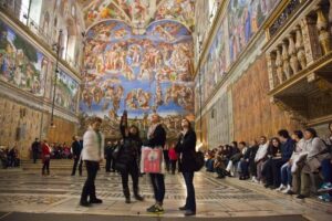Vatican Museums, Sistine Chapel & St Peter's Basilica Tour - The Meeting Point Options and Getting Oriented Quickly