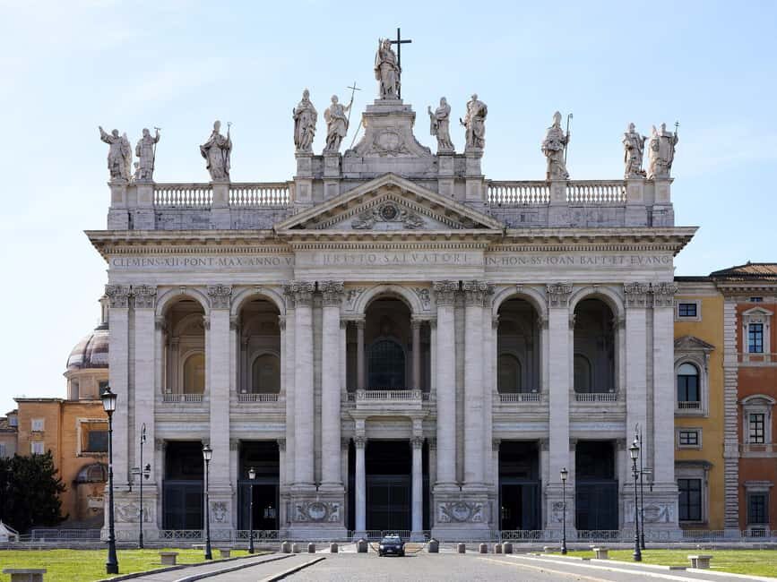 Vatican: Pope Francis Tomb and Papal Basilicas Tour - San Giovanni in Laterano: Rome’s cathedral and the Pope’s throne