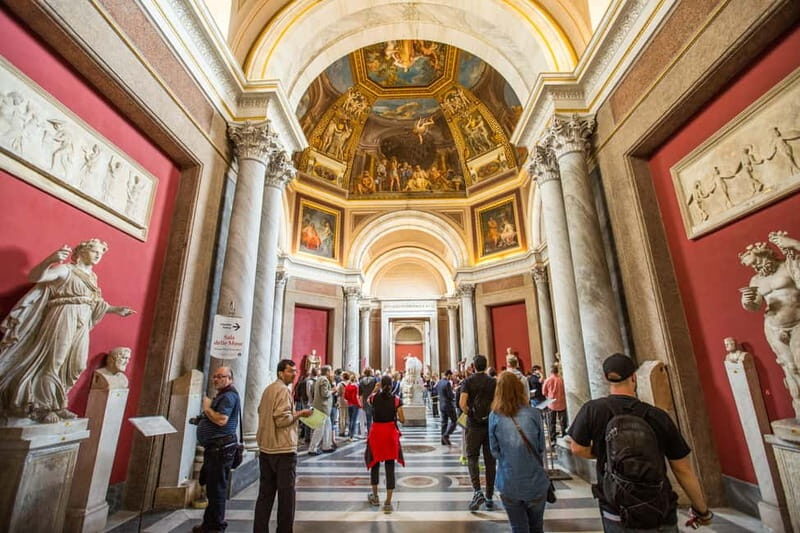 Vatican, Sistine Chapel & St. Peter's Skip-the-Line Tour - St. Peter’s Basilica stop: what to expect and how to handle it